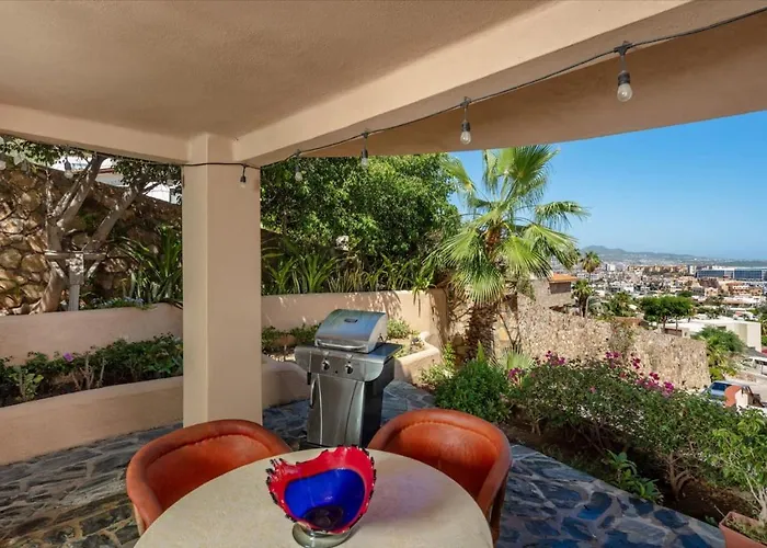Сasa de vacaciones Pedregal, Pool, Jacuzzi, Marina Views, 4bd, 3ba Cabo San Lucas