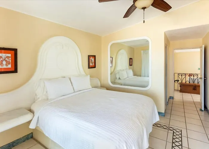 Pedregal, Pool, Jacuzzi, Marina Views, 4bd, 3ba * Cabo San Lucas