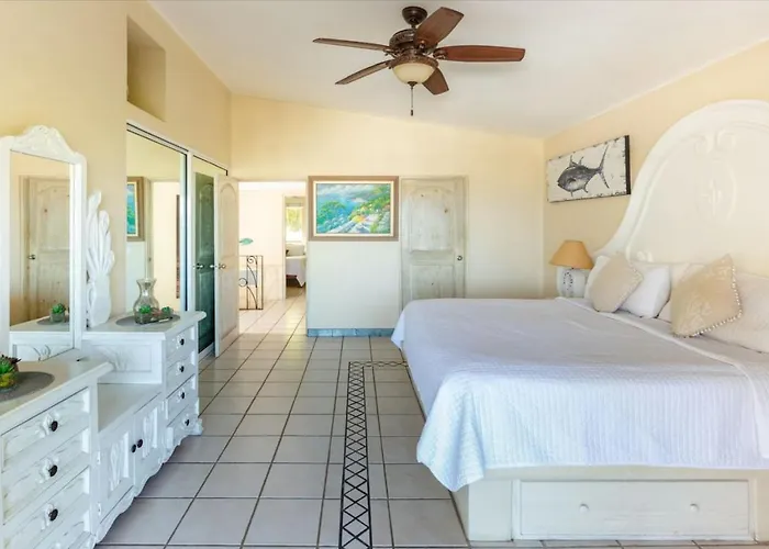 Pedregal, Pool, Jacuzzi, Marina Views, 4bd, 3ba * Cabo San Lucas