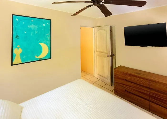 Pedregal, Pool, Jacuzzi, Marina Views, 4bd, 3ba Сasa de vacaciones Cabo San Lucas