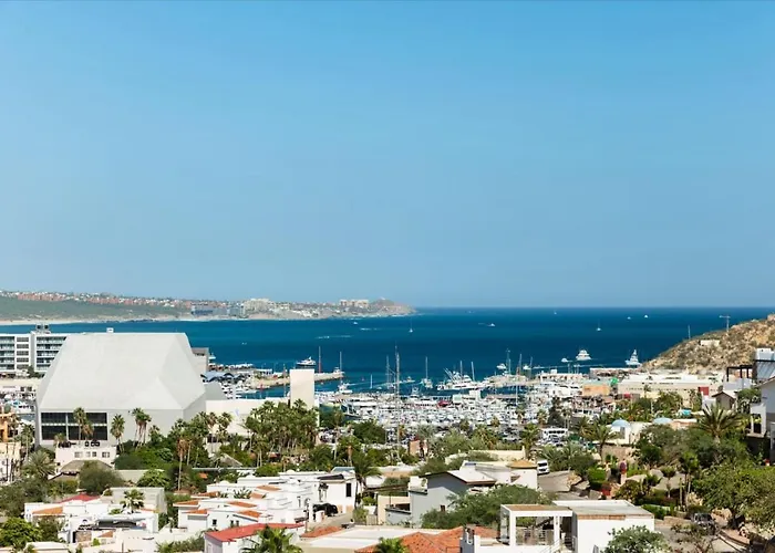 Pedregal, Pool, Jacuzzi, Marina Views, 4bd, 3ba Cabo San Lucas