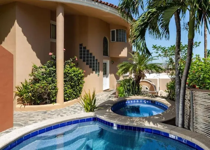 Pedregal, Pool, Jacuzzi, Marina Views, 4bd, 3ba *